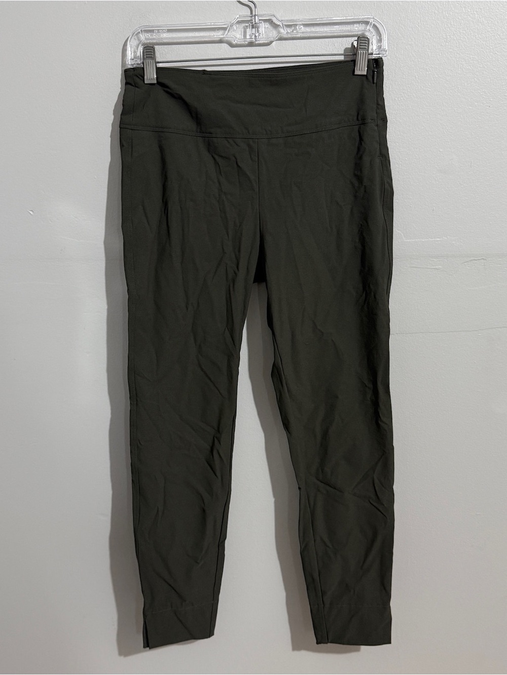 Athleta Wander Slim Ankle Pants Womens 6P Petite Green Pull On Travel Stretch